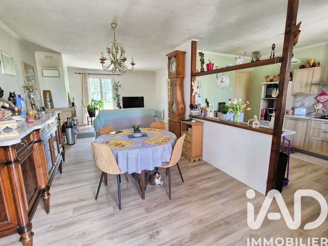 Photo 3 - Maison à AUSSILLON