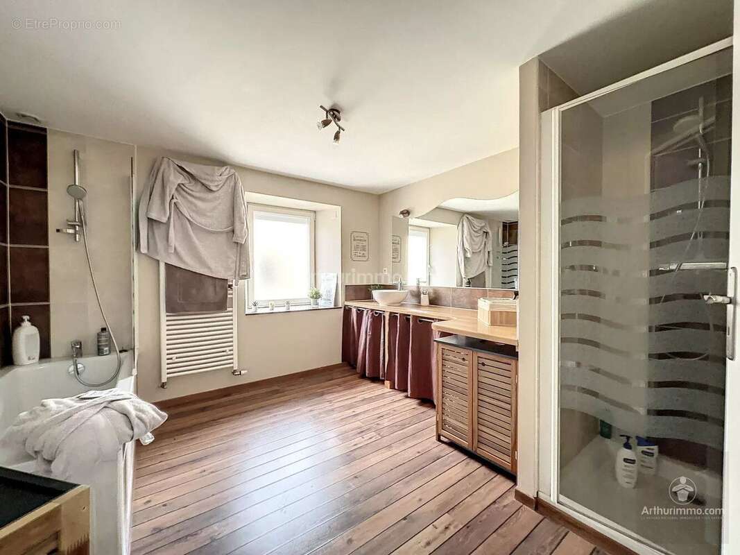 Vente Maison Cordelle(42123) 139 000ï¿œ - photo 6