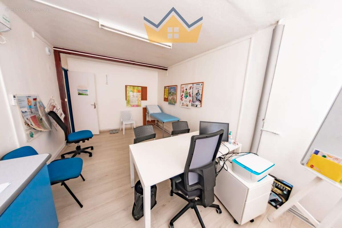 Commerce à FORT-DE-FRANCE