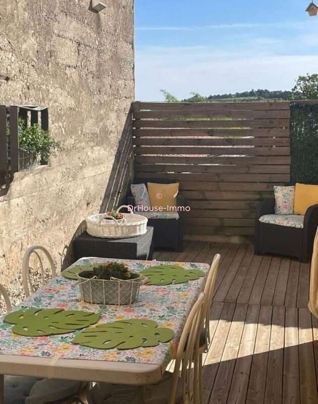 Maison à PLAN-DE-BAIX