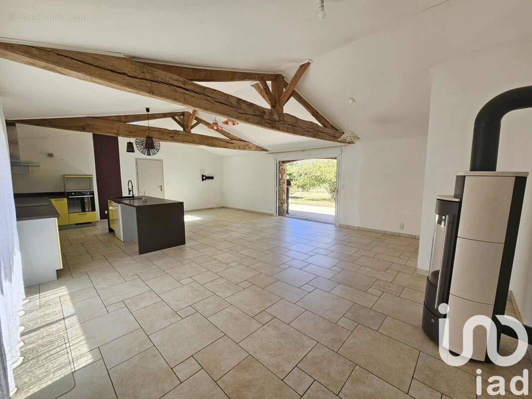 Photo 1 - Maison à SAINT-DENIS-LA-CHEVASSE