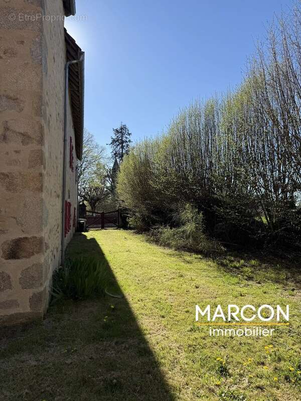 Maison à ANZEME