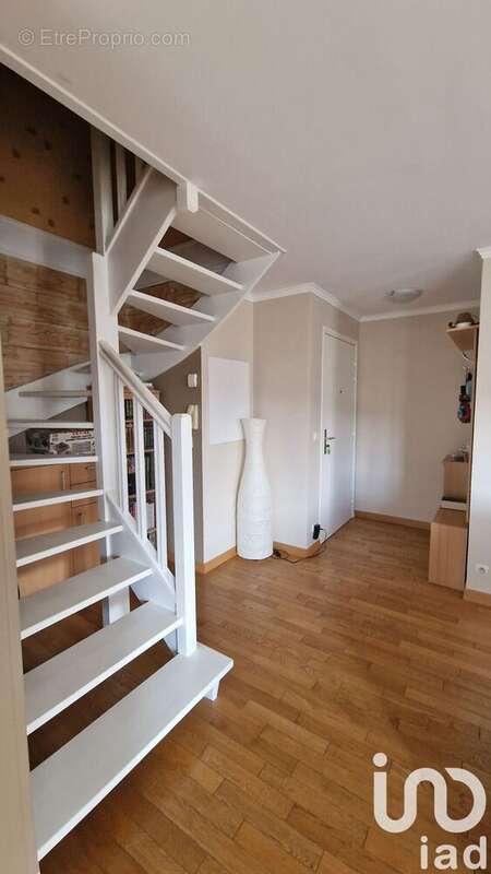 Photo 7 - Appartement à EMERAINVILLE