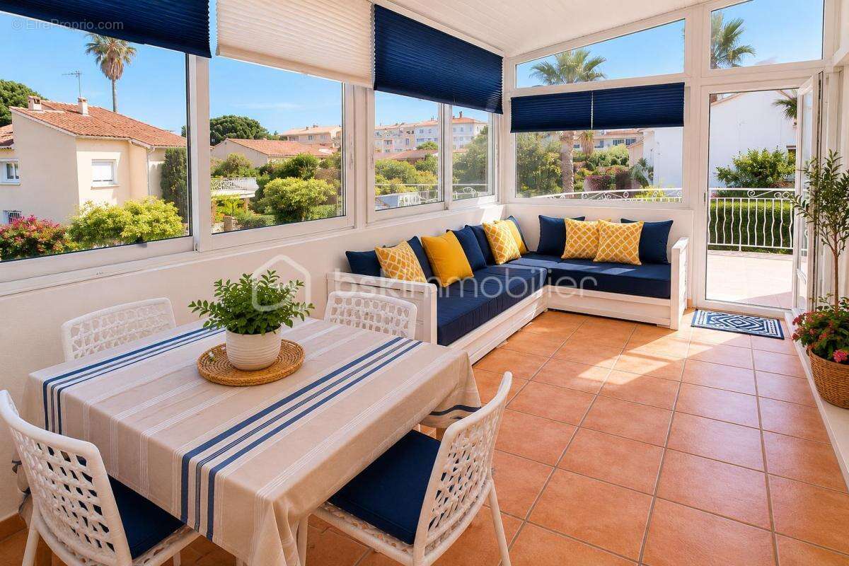 Maison à HYERES