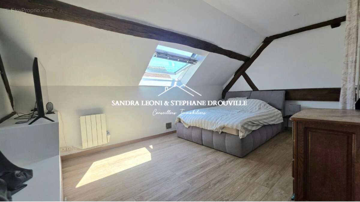 Maison à MAINTENON