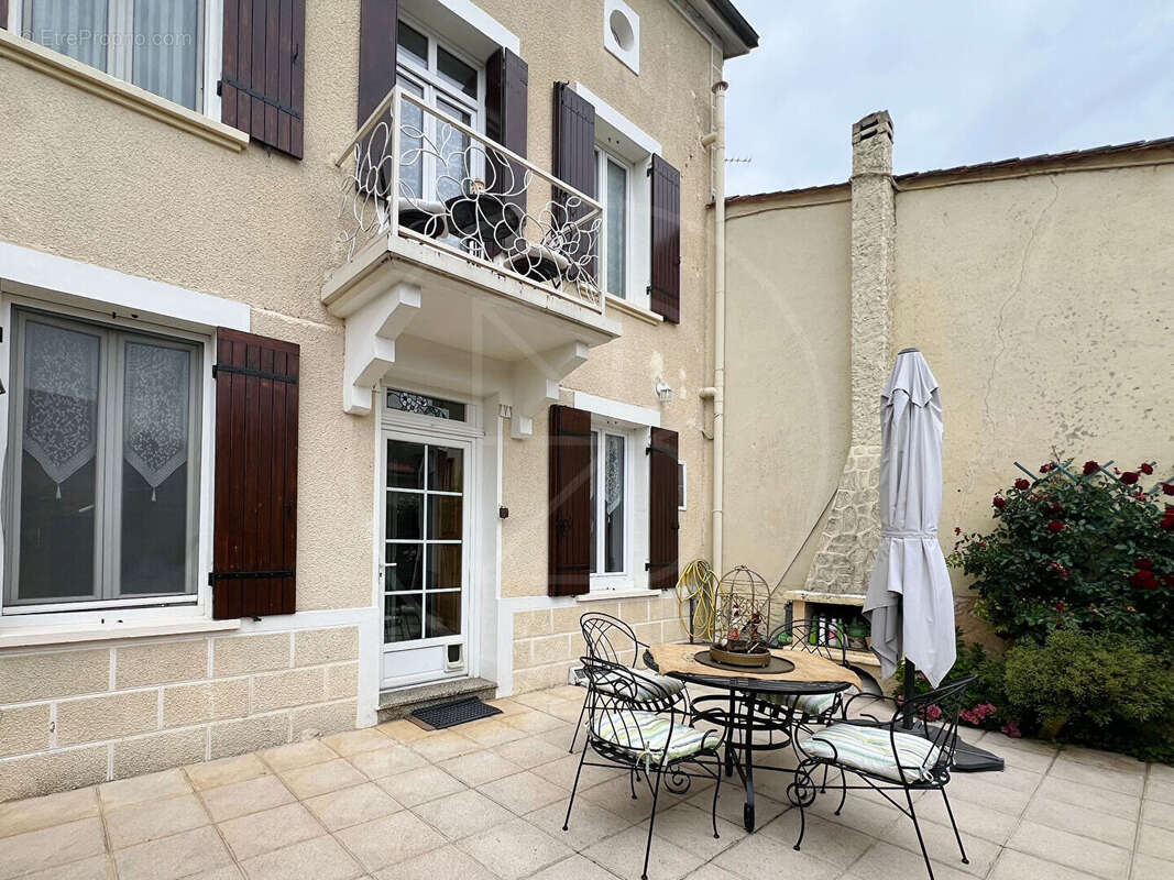 Maison à ALLEMANS-DU-DROPT