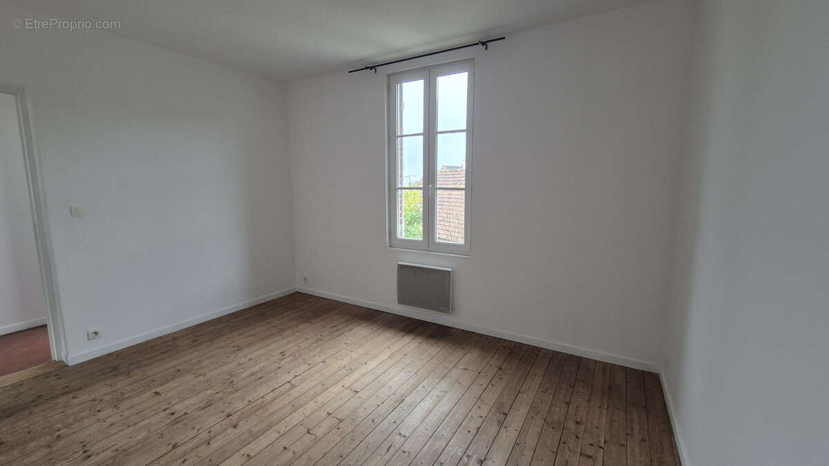 Maison à CHARS