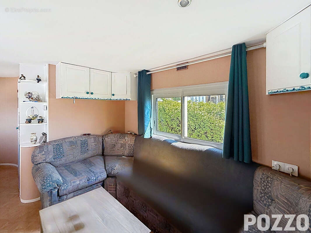 Mobil home 2005 Saint Pair Sur Mer 4 pièce(s) 35 m2 sur 231m² de parcelle - photo 3