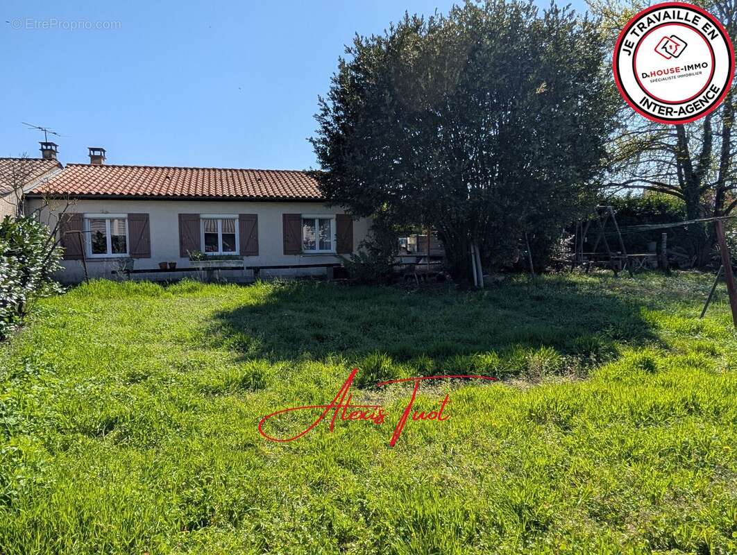 Maison 74 m² à Ambares-Et-Lagrave  - photo 2