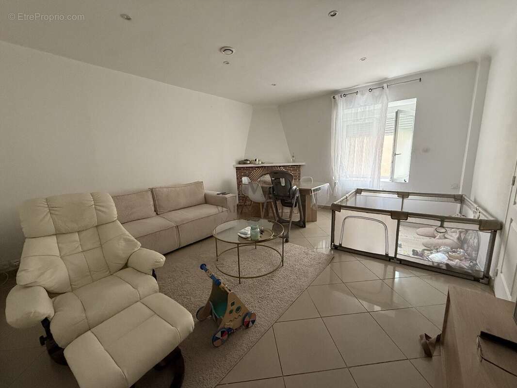 Maison à COLOMBIERS