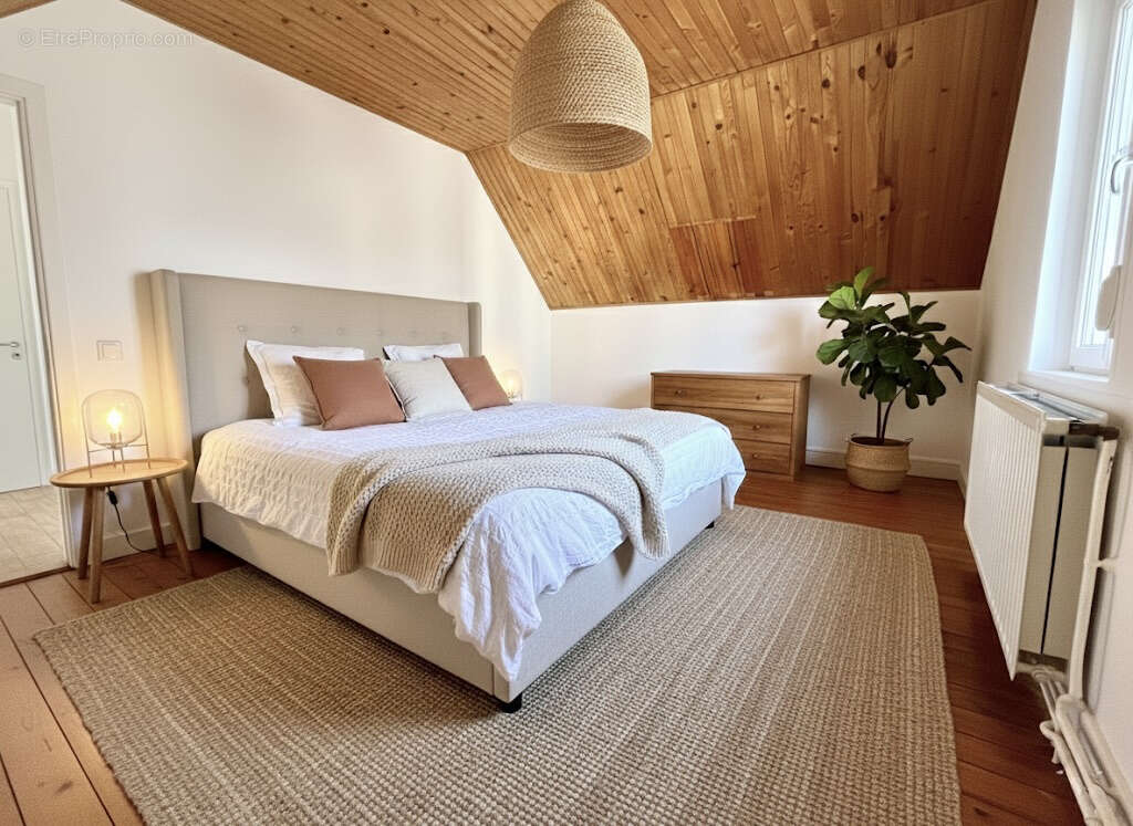 Maison à SAINT-QUENTIN