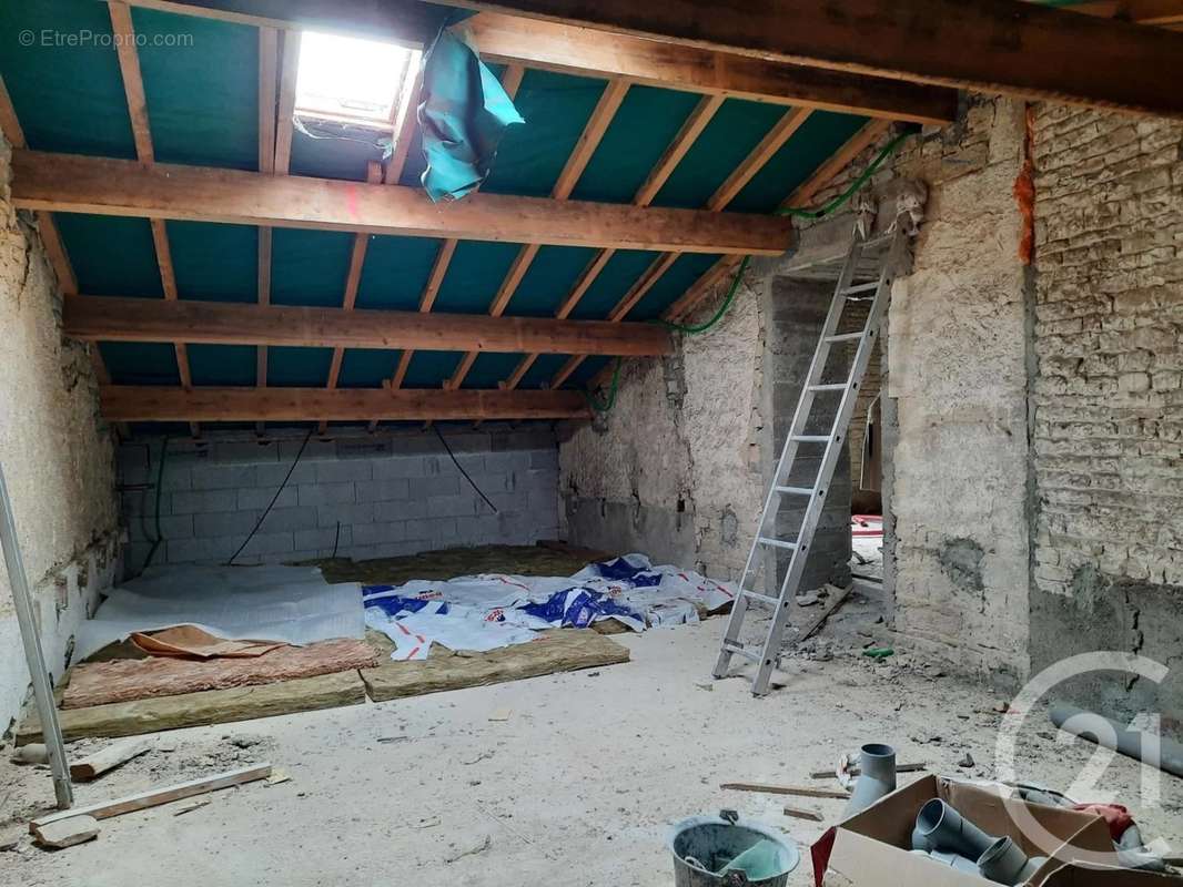 Maison à PAIZAY-NAUDOUIN-EMBOURIE