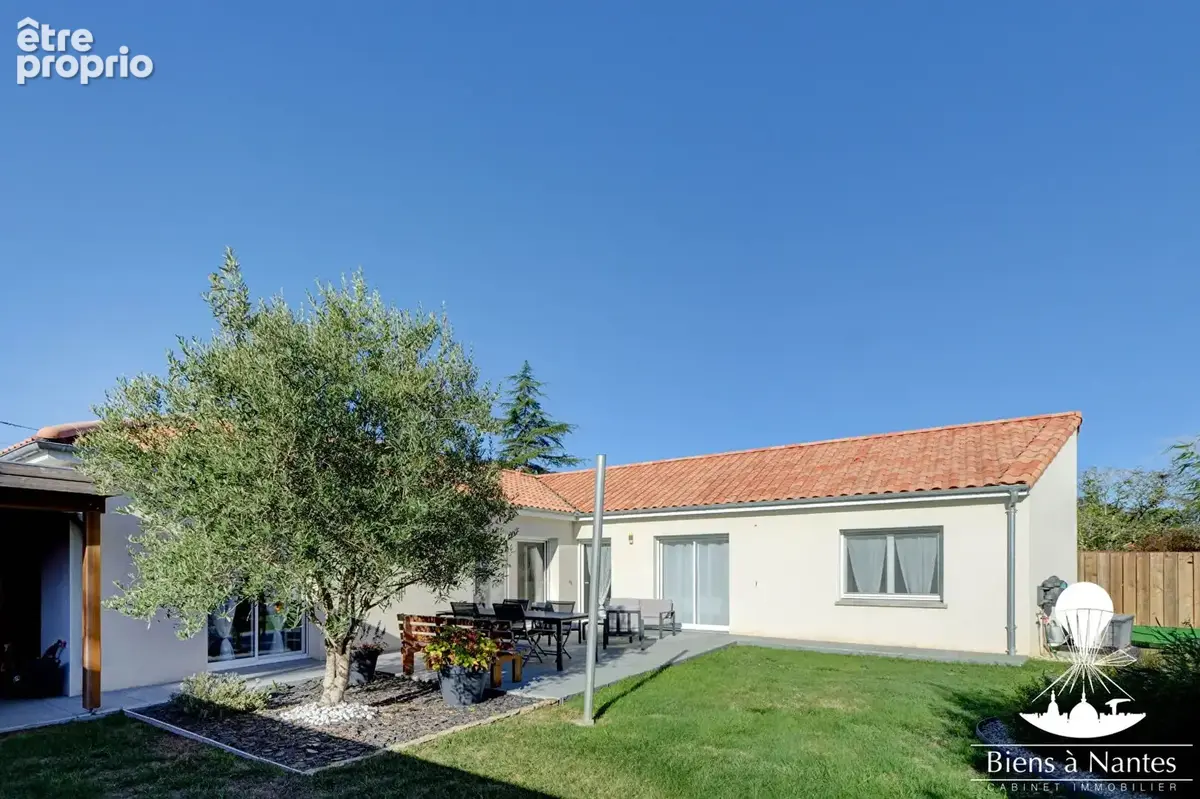 A vendre Maison familiale récente de plain pied Saint Jean De Boiseau Garage Jardin et terrasse - photo 17
