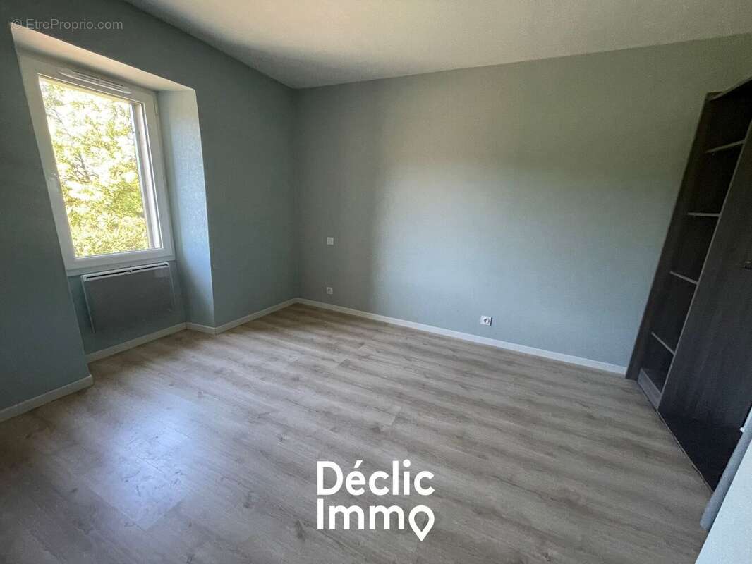 Maison à LES PINEAUX