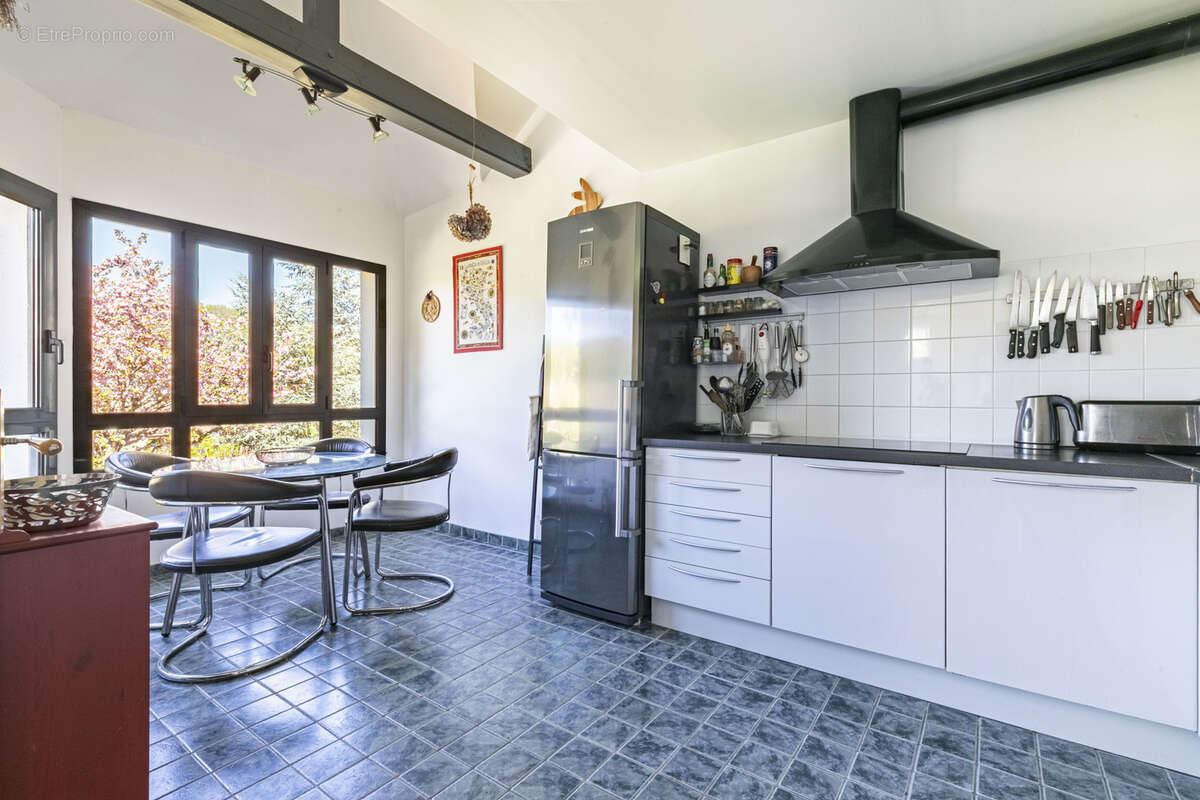Maison moderne l'étang-la-ville - photo 9