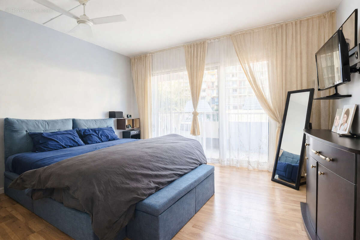 Appartement à ROQUEBRUNE-CAP-MARTIN