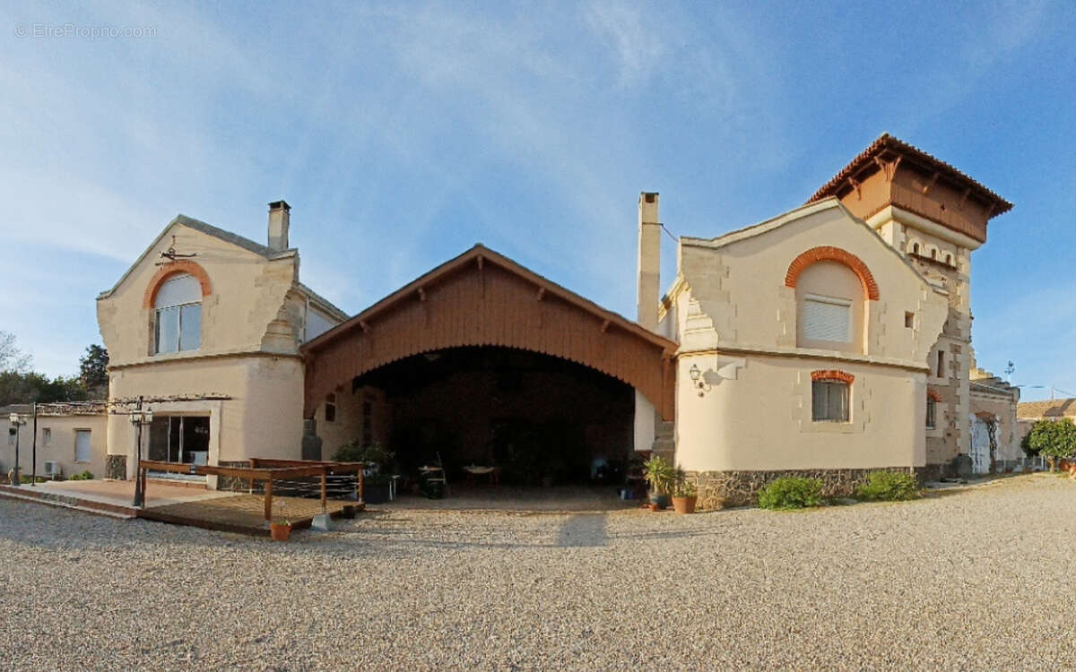 Maison à VIAS