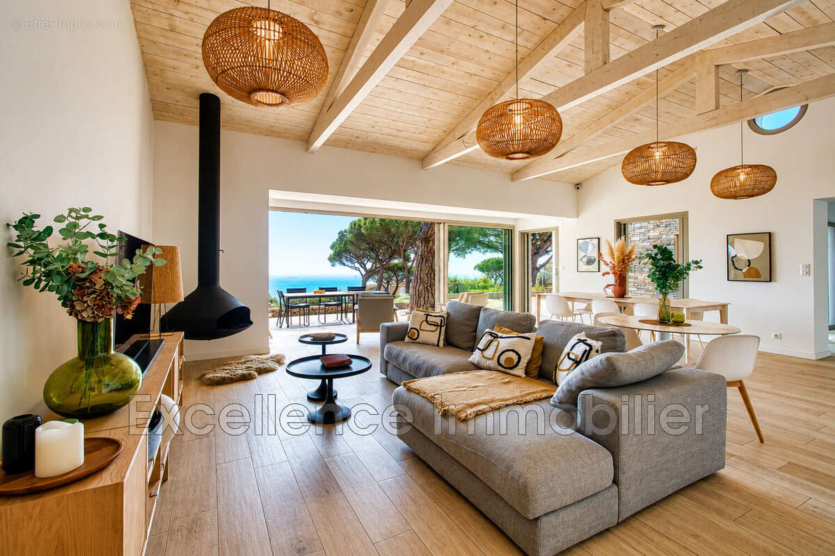 Maison à Sainte-Maxime  - photo 9