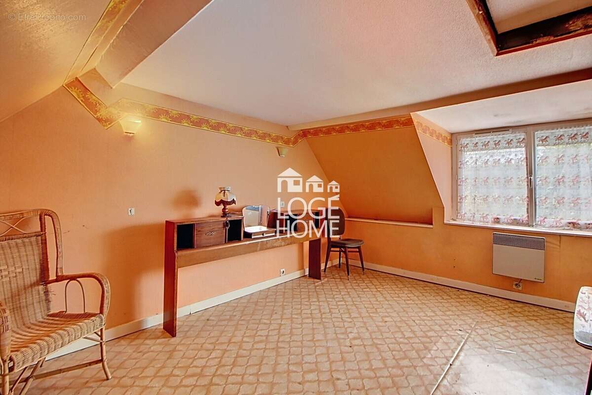 Maison à SIN-LE-NOBLE