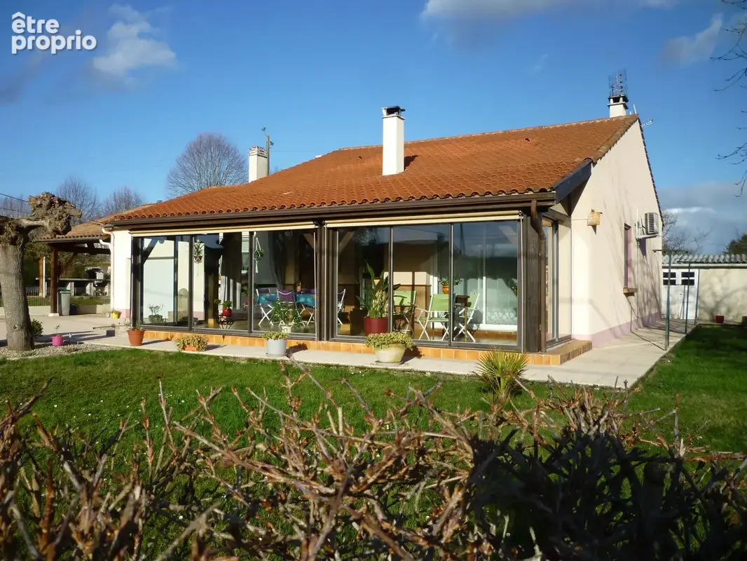 À vendre   Maison de plain-pied 4 pièces   136 m2   CONDEZAYGUES (47)   238 000 € - photo 2