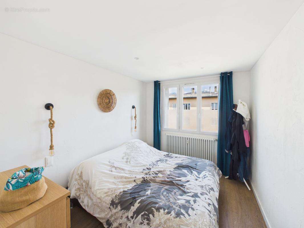 Appartement à BARBERAZ