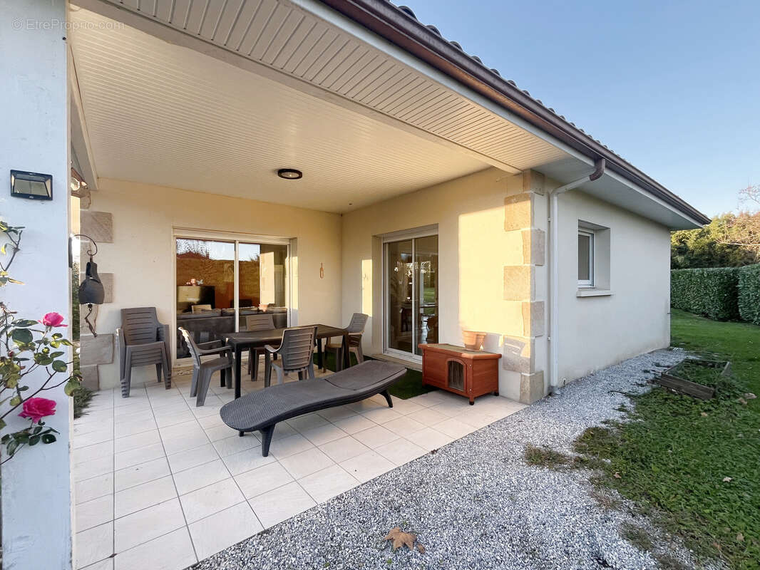 Maison à PEYREHORADE