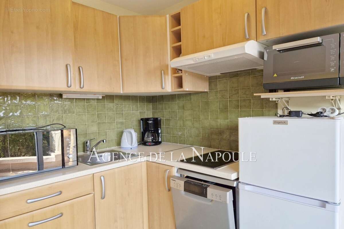 Appartement à MANDELIEU-LA-NAPOULE