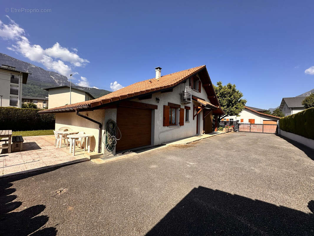 Maison à SCIONZIER