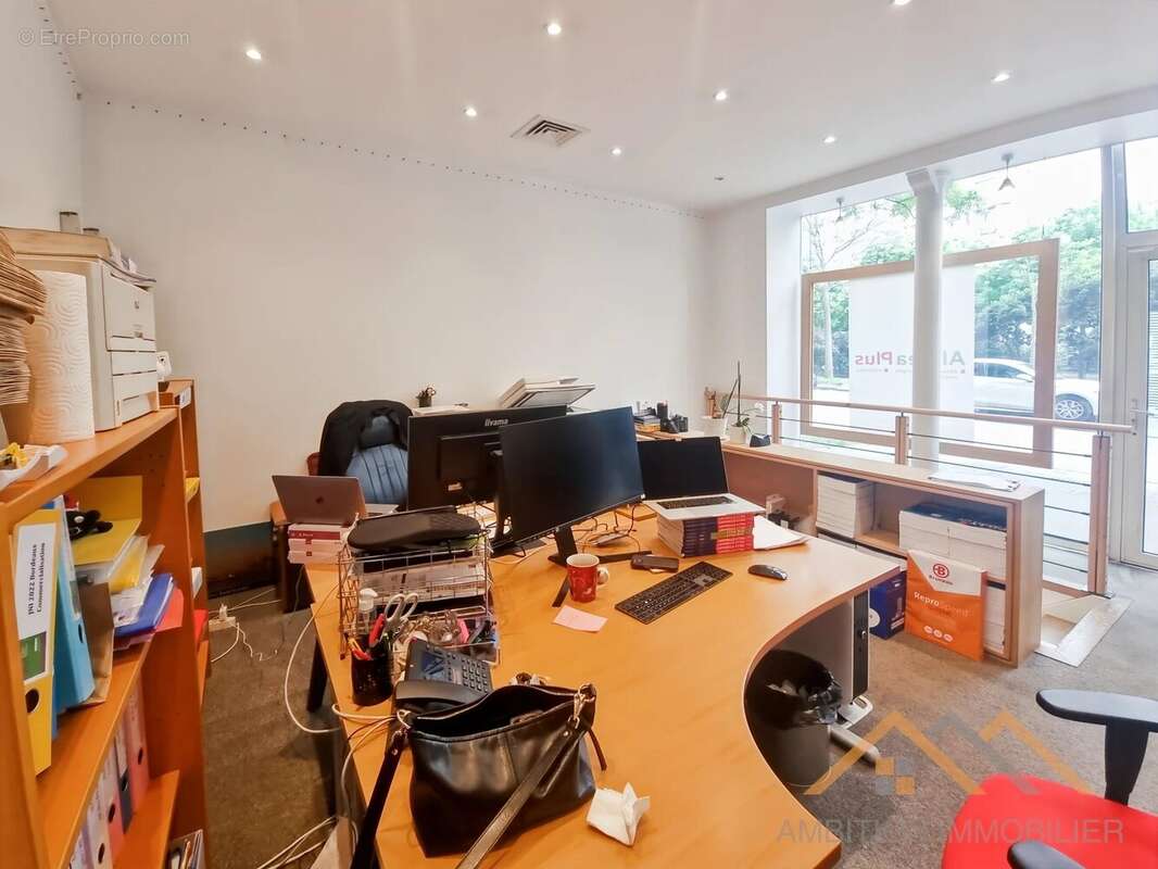 Commerce à PARIS-14E