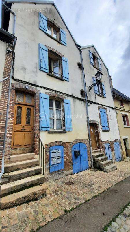 Appartement à JOIGNY