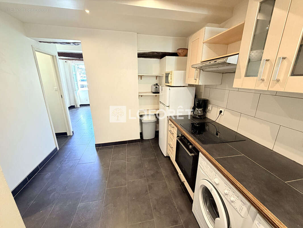 Appartement à VALLAURIS