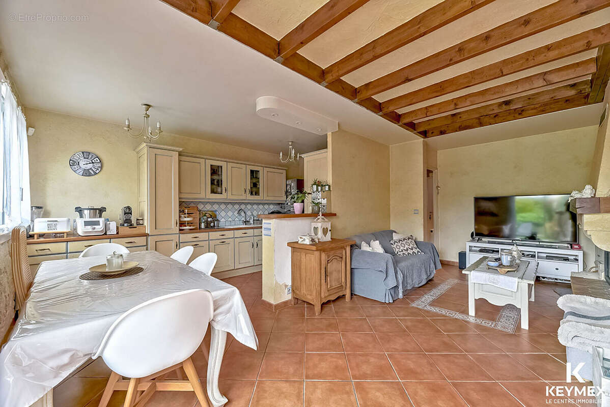 Maison à SAINT-LEU-LA-FORET