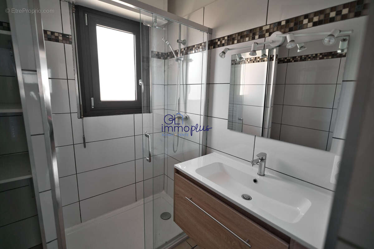 Appartement à ALBERTVILLE