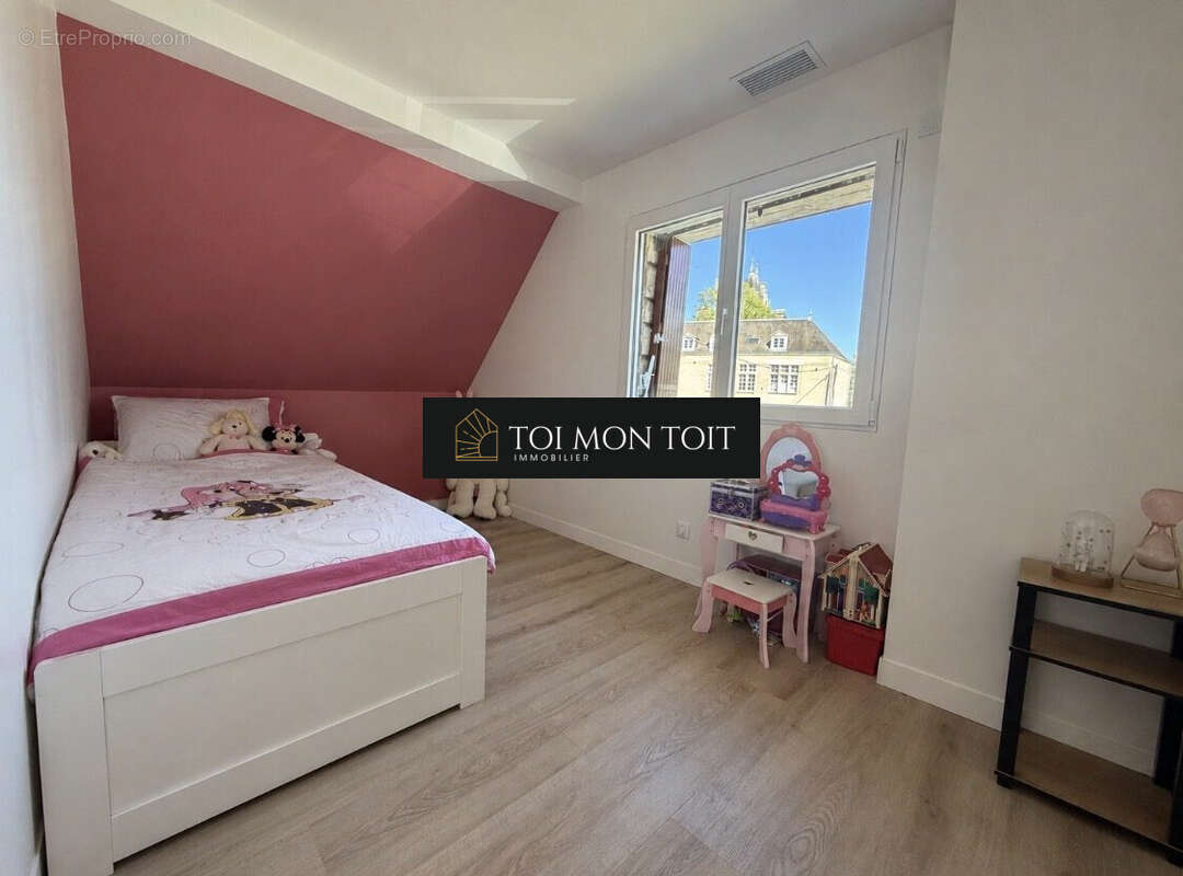 Maison 90 m² à Saint-Maximin  - photo 9