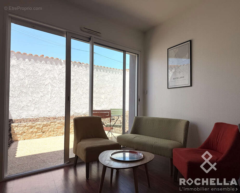 Appartement 40 m² à La Rochelle  - photo 5