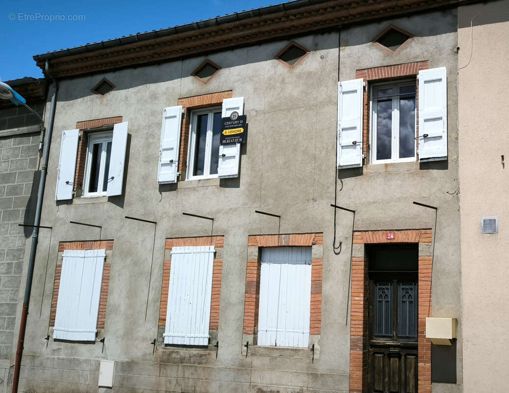 Maison à ARTHES