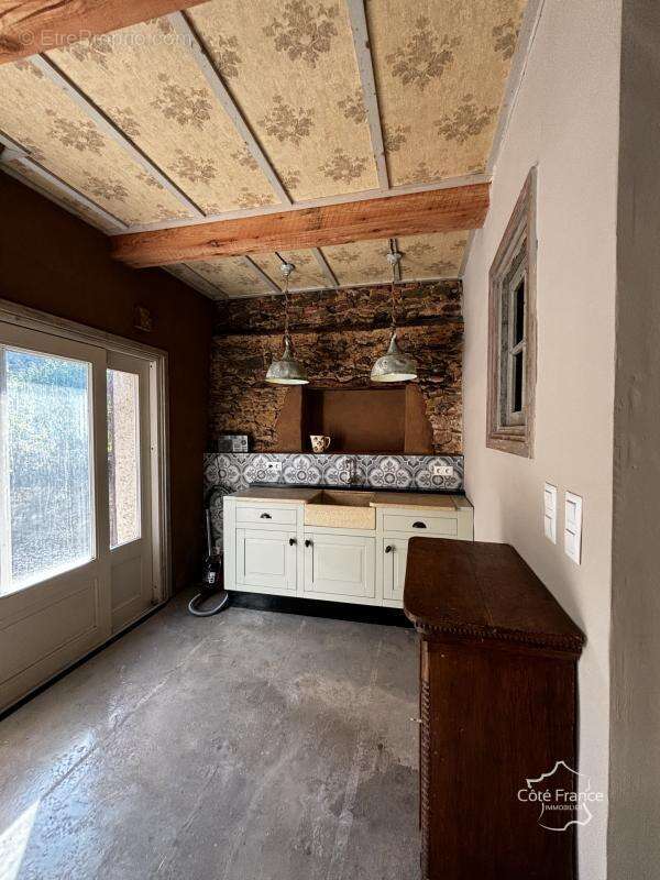 Maison à BAGNAC-SUR-CELE