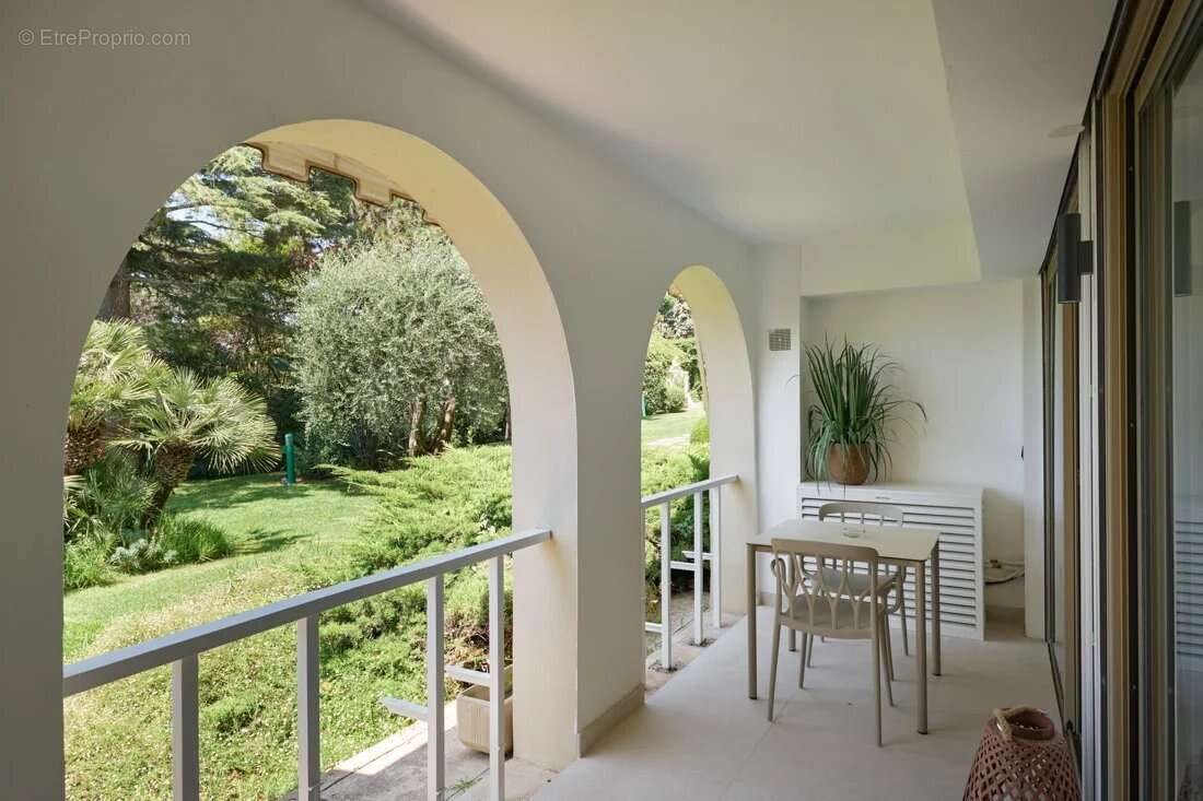Cannes Basse Californie luxueux 2 pièces - photo 3