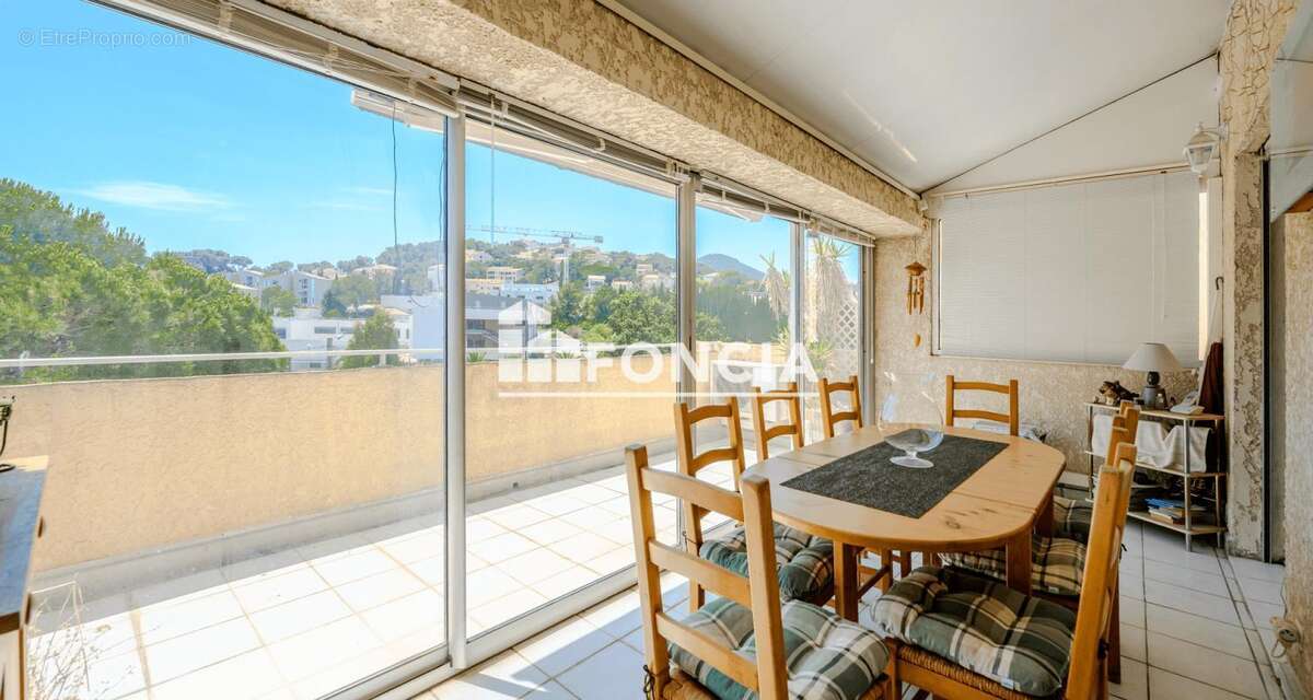 Appartement à CARQUEIRANNE