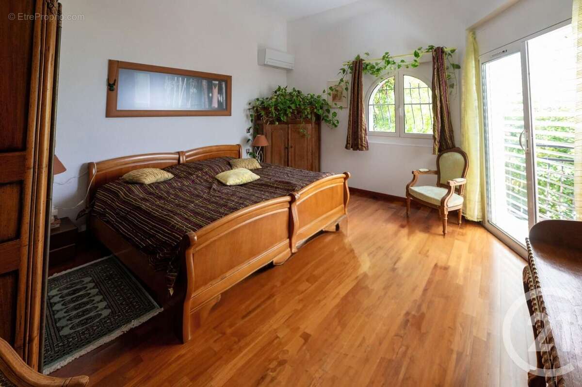 Maison à RAYOL-CANADEL-SUR-MER