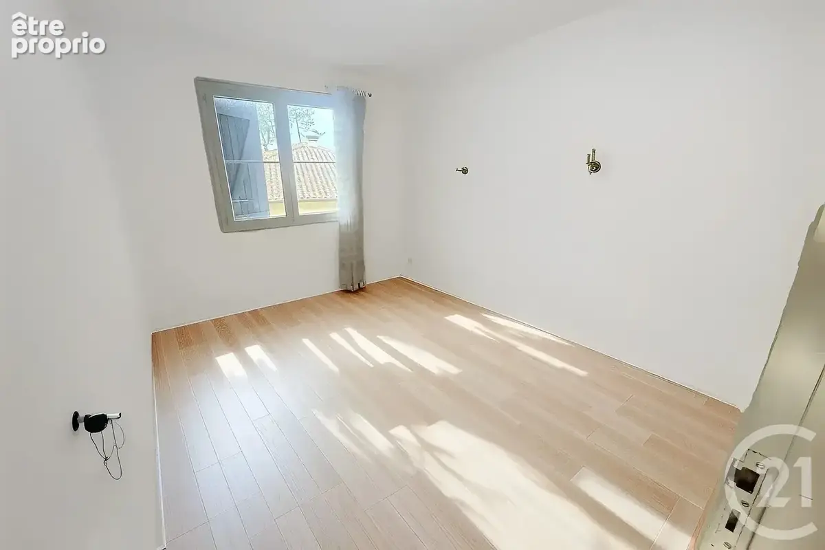 Appartement 7 pièces 135 m² à vendre à Mimizan (40200) - photo 3