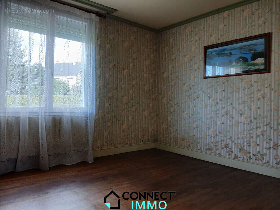 Maison à CARHAIX-PLOUGUER