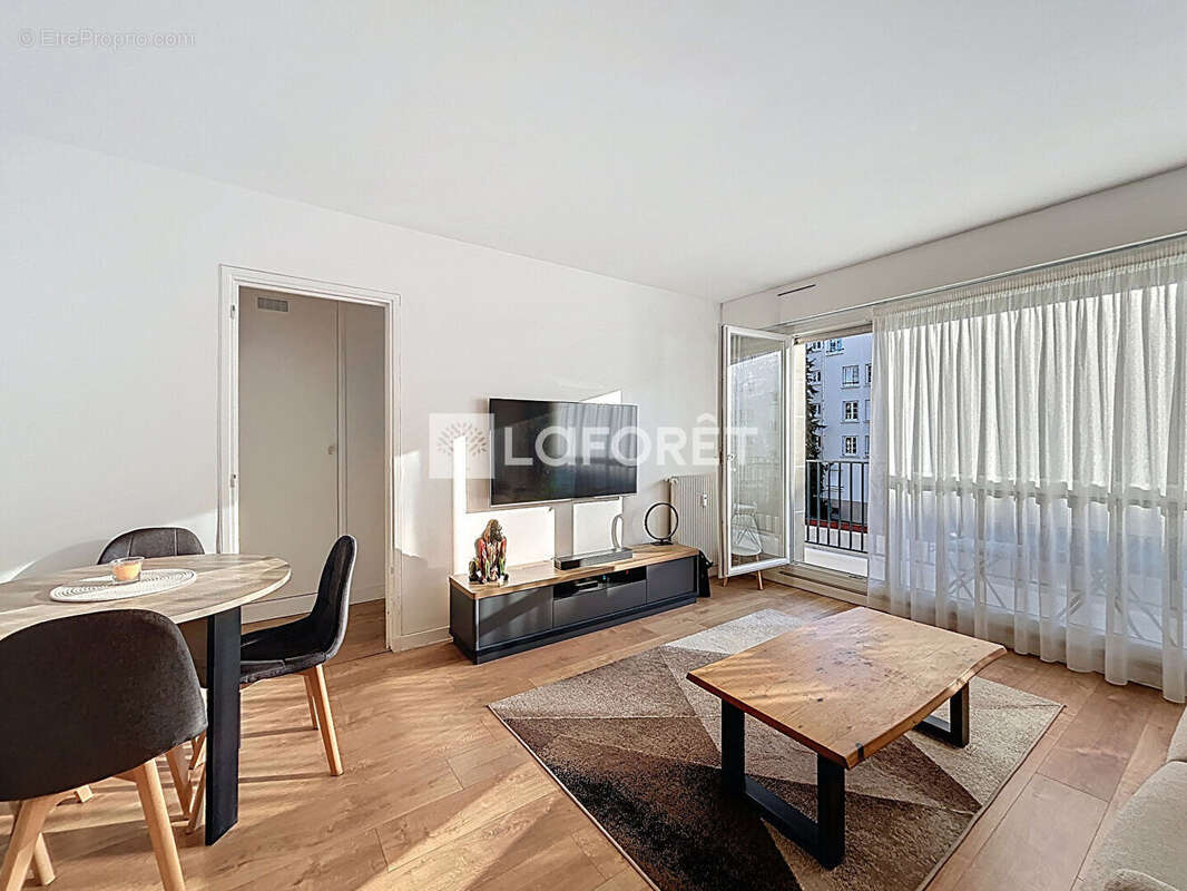 Appartement à LE VESINET