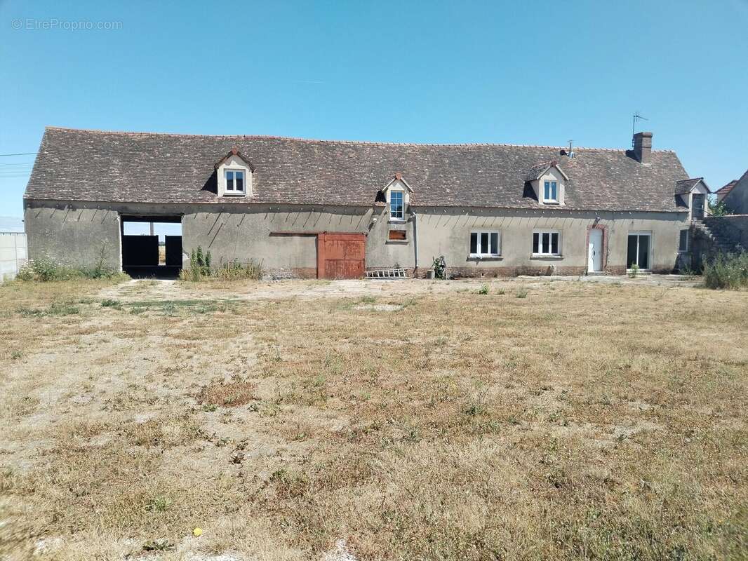 Longère avec grange – 4 pièces – 2 chambres – fort potentiel - photo 19