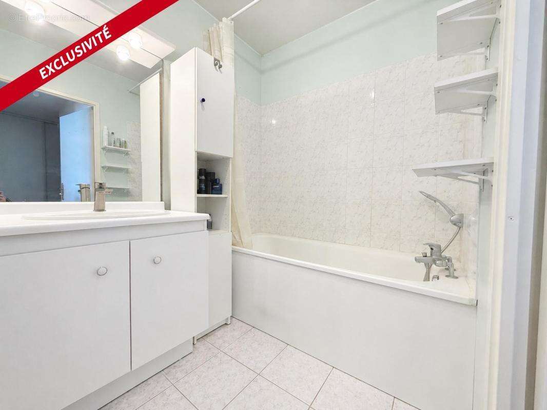 Appartement à MAGNY-LE-HONGRE