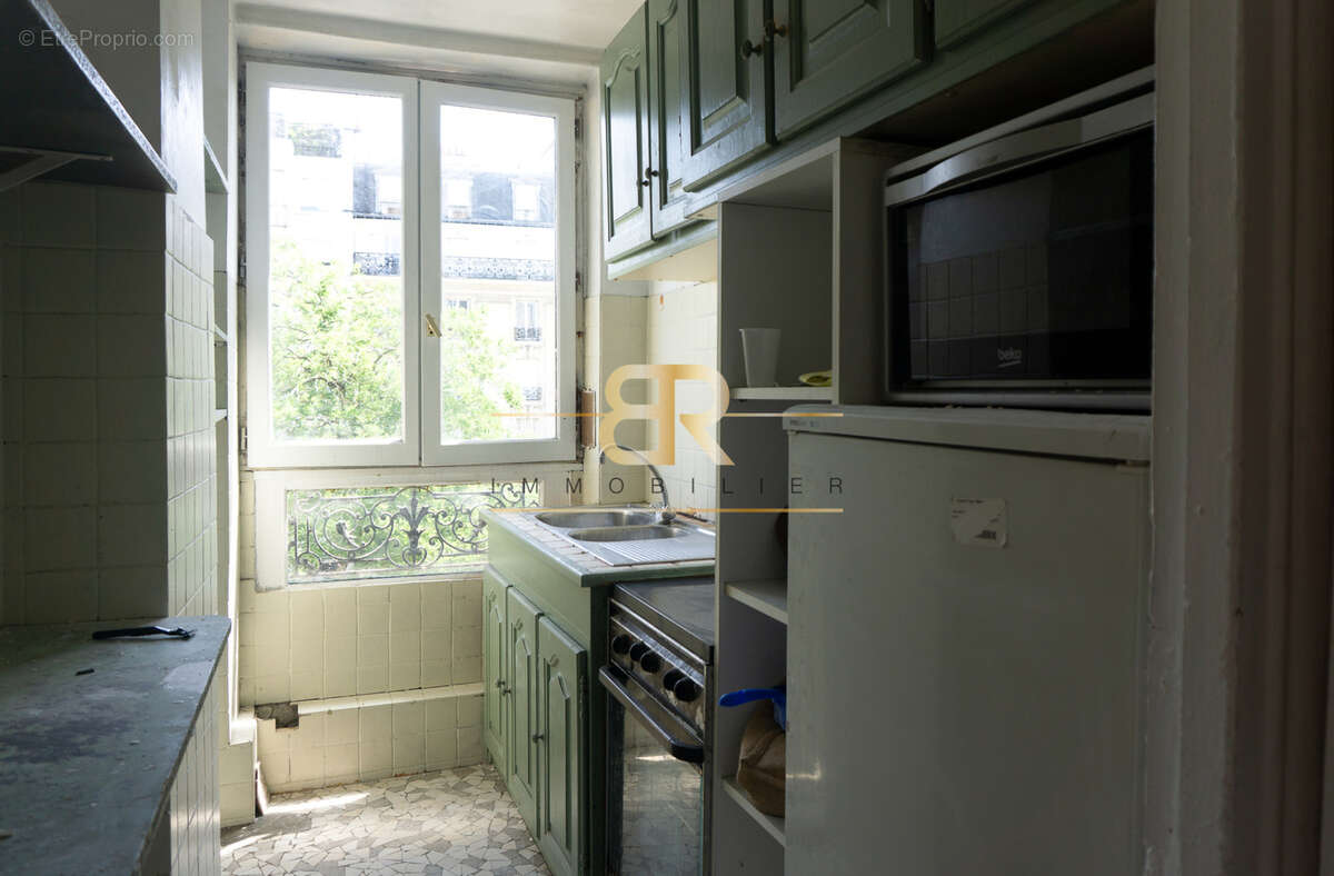 Appartement à PARIS-11E