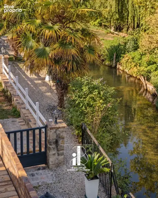 Maison de caractere 177m² - jardin 891 m² - berge privative - photo 5
