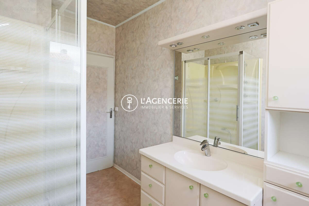 Maison 107 m² à Albi  - photo 8