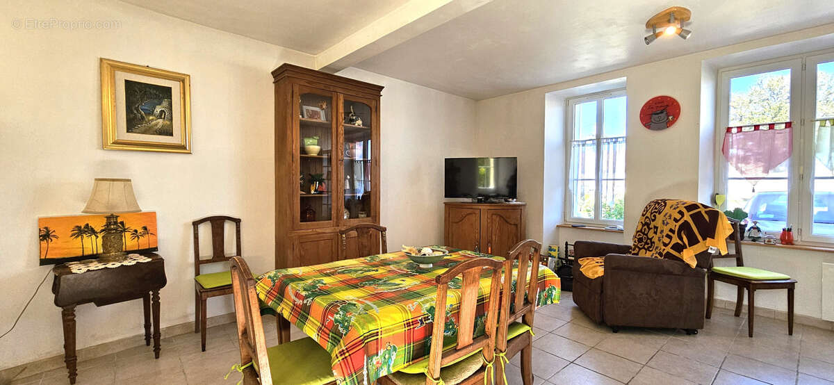 Maison à GRANDCAMP-MAISY