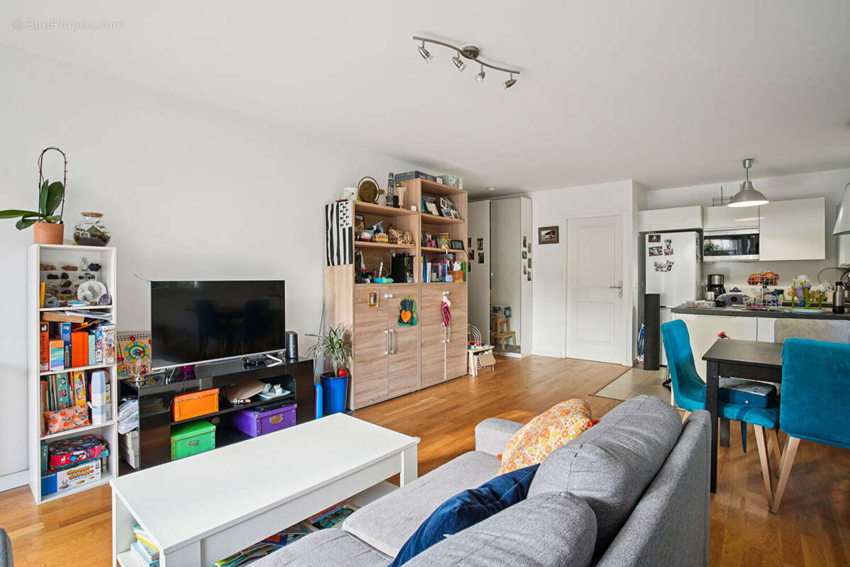 Appartement à NANTERRE